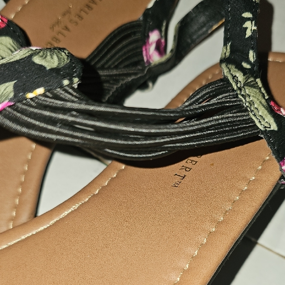Charles Albert Black Floral Sandals - Picture 3 of 6